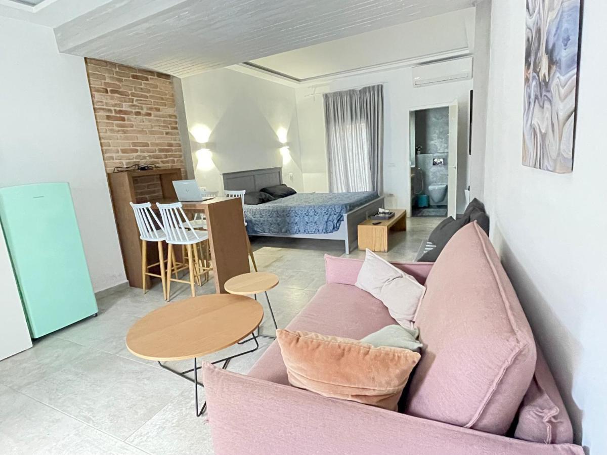 Carezza Apartments Превеза Екстериор снимка